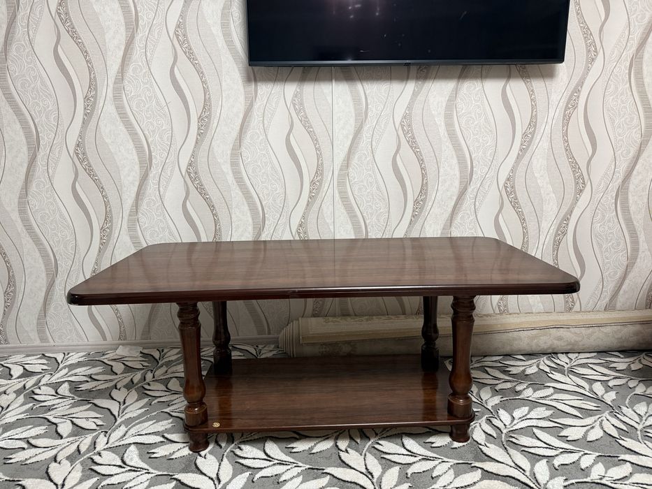 Стол журнальный+клеенка «жидкое стекло»