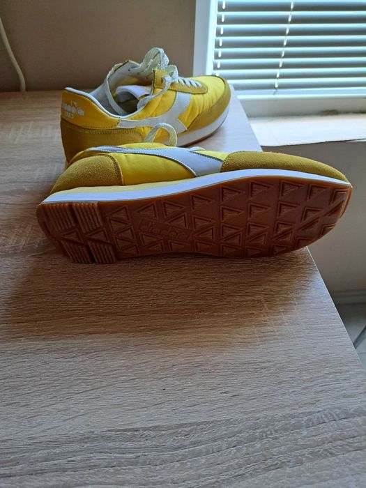 Маратонки Диадора