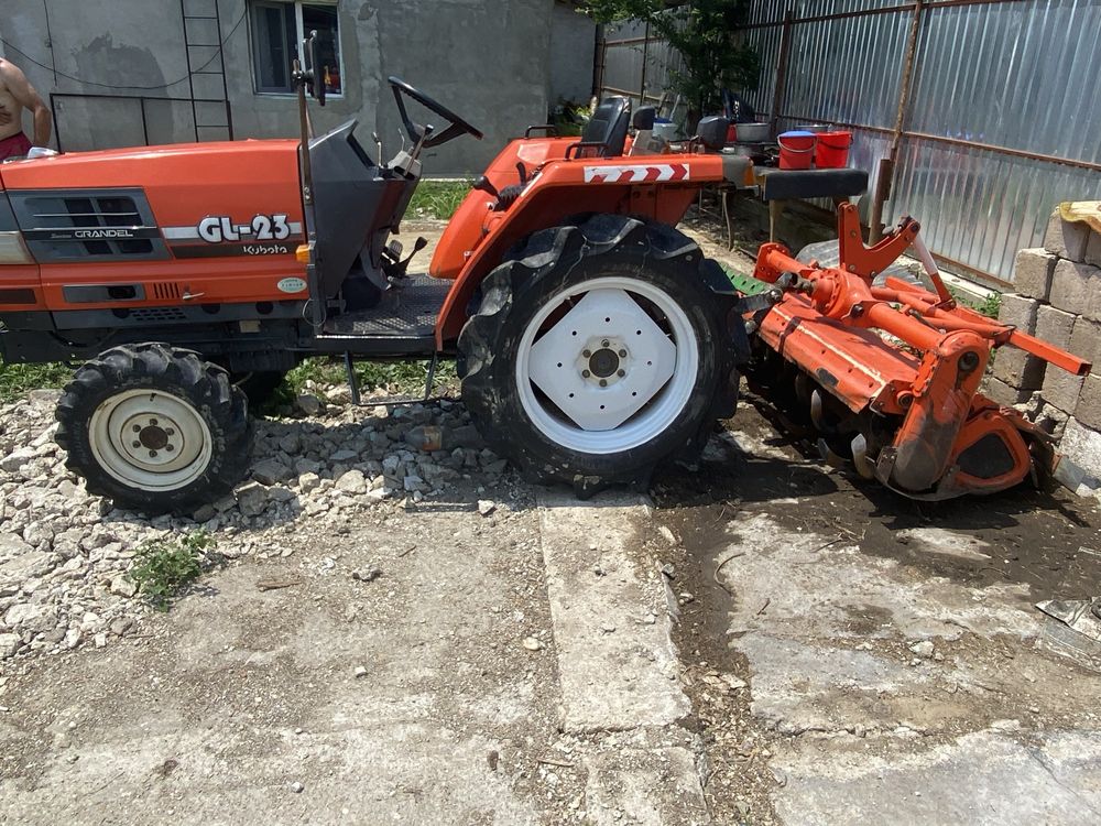 Tractor japonez kubota gl-23