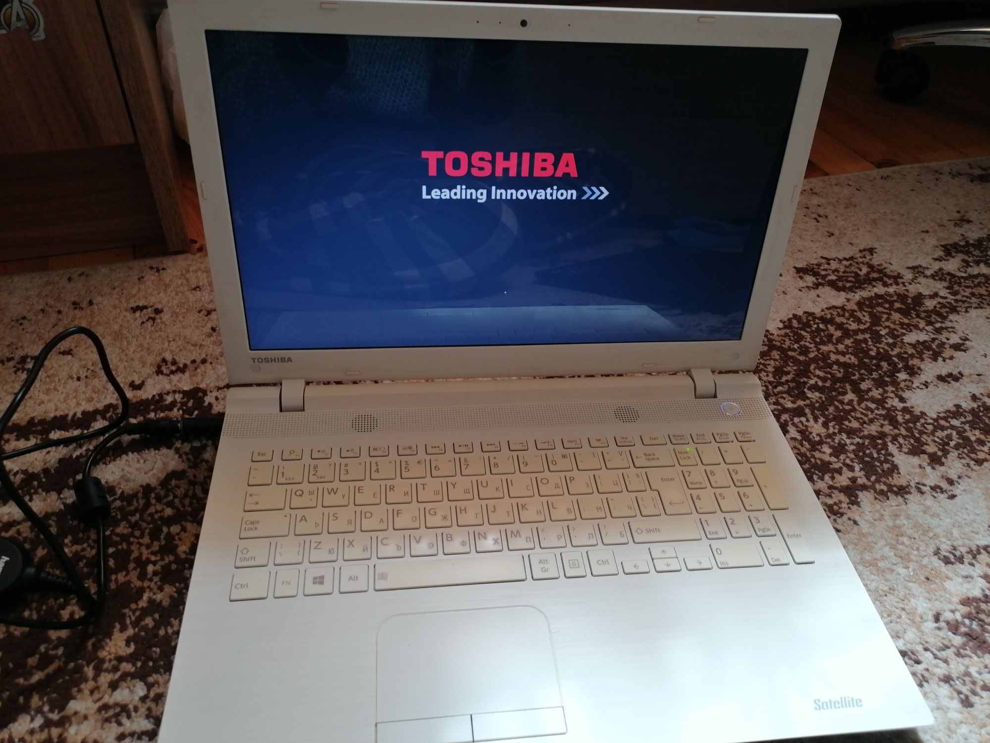 Лаптоп Toshiba Satelitrle