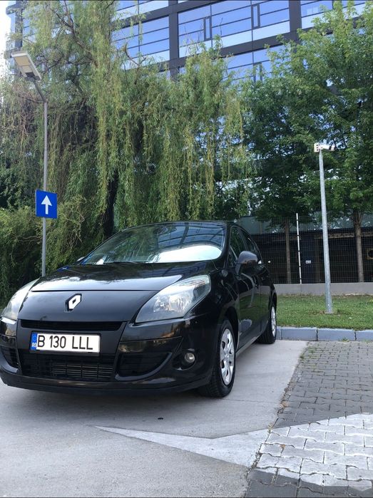 Vând renault scenic an fabricație 2010
