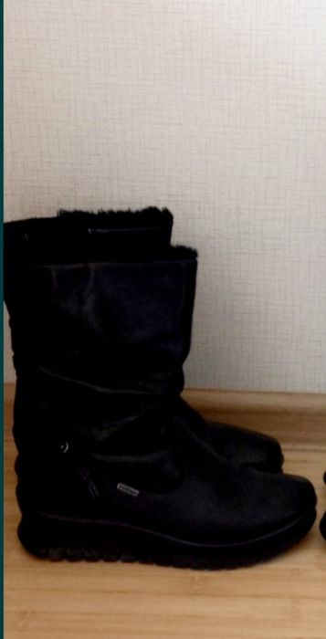 Сапоги зимние женские продам
