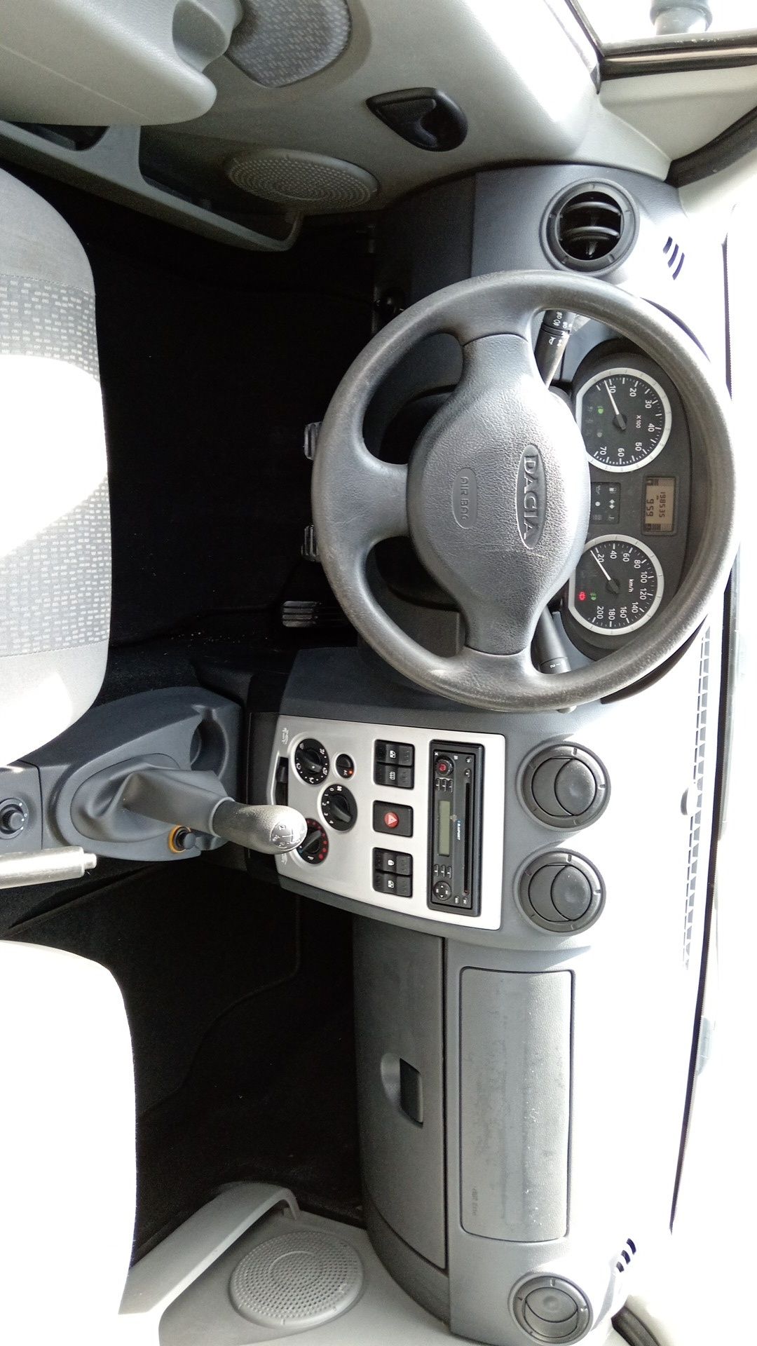 Vând Dacia Logan Laureat 1.4 MPI 2008  RAR Efectuat