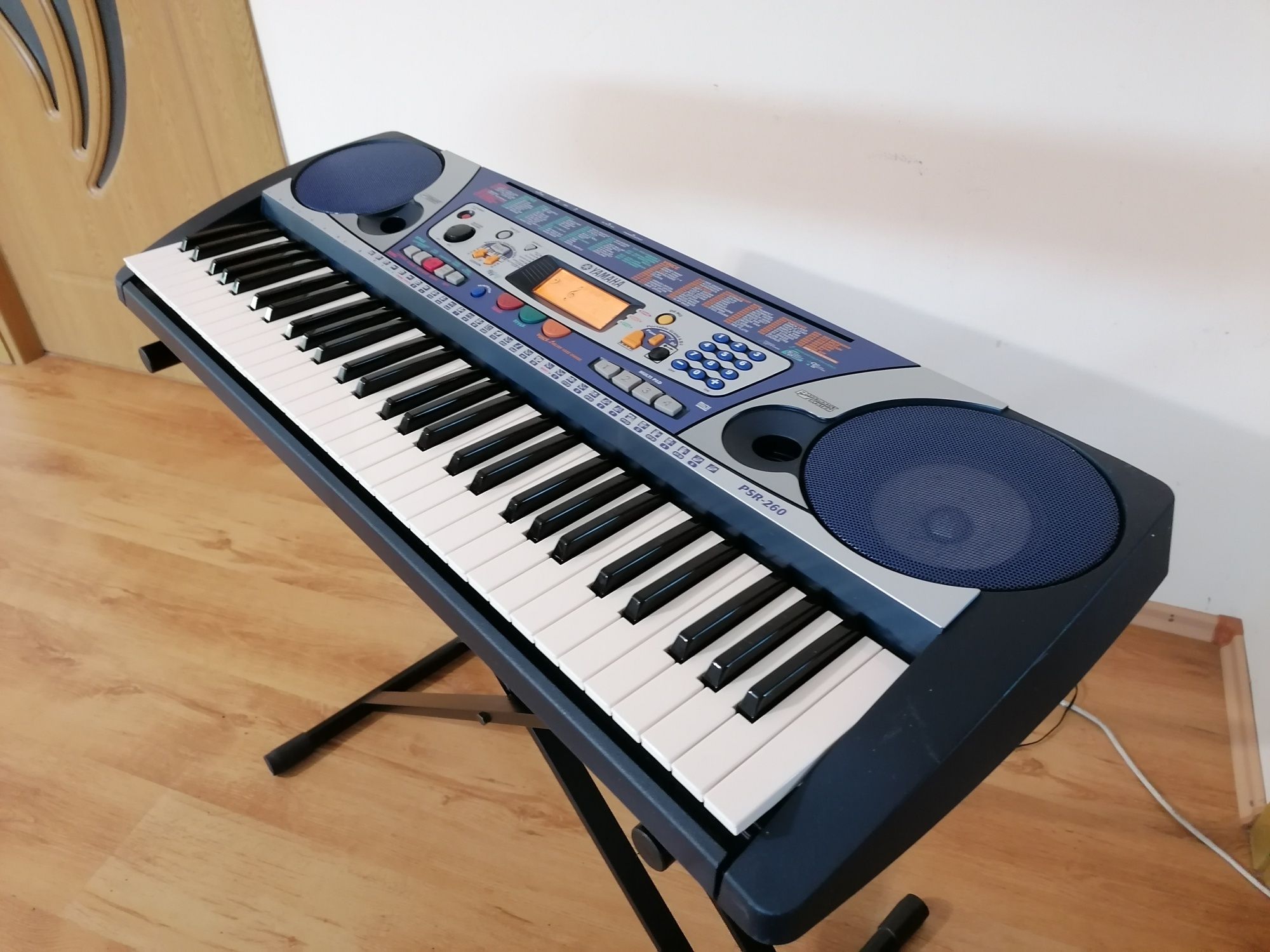 YAMAHA PSR-260 Portable Grand Piano orga pian