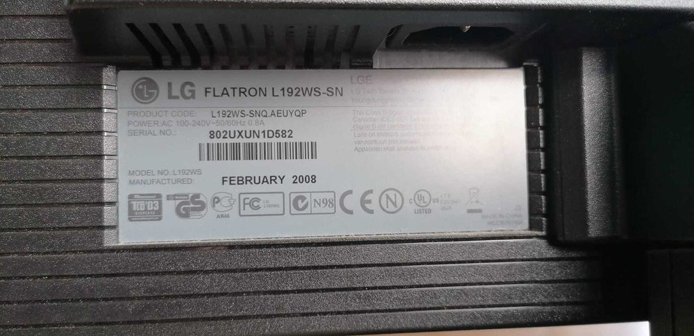 Monitor LG L192WS-SN