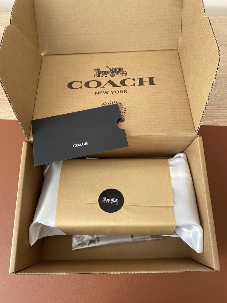 Продаю сумку Coach Tabby