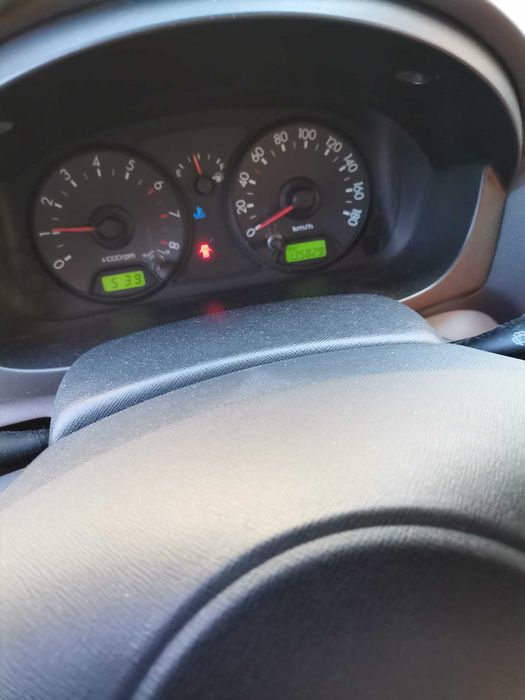 Vând Kia Picanto