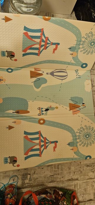 Килимче с две страни