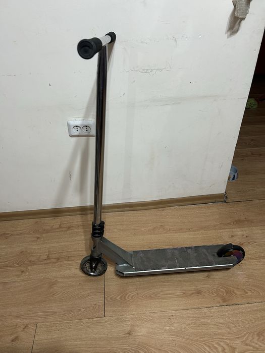 продам трюковой самокат
