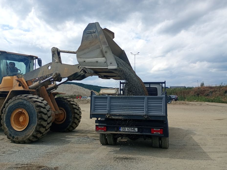 Transport basculabil NisipPietrișPământNegruVegetalMoloz, paleți auto.