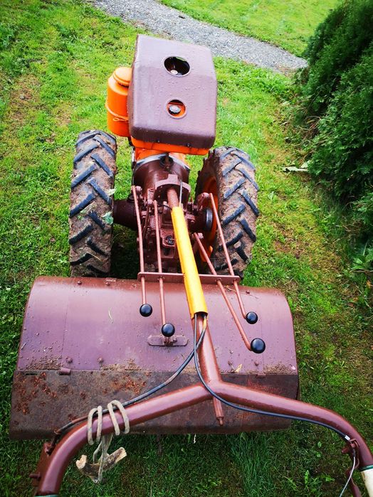 Pascuali 945 motocultor