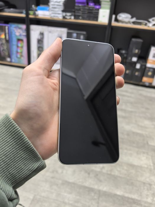 Xiaomi mi 13 флагман 8/256 обмен на ноутбук