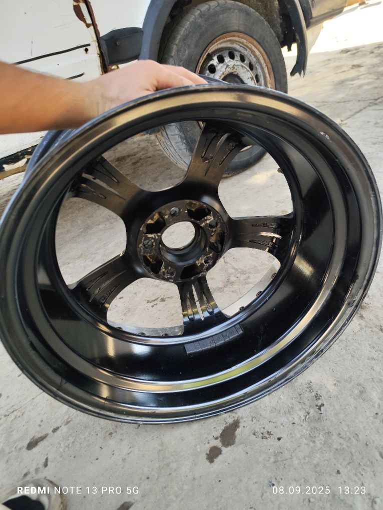 R17 Toyota диска 1 штук на запаску