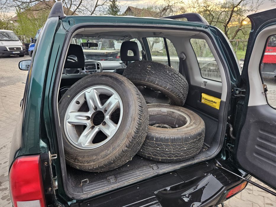 Suzuki grand vitara 2.0 benzină