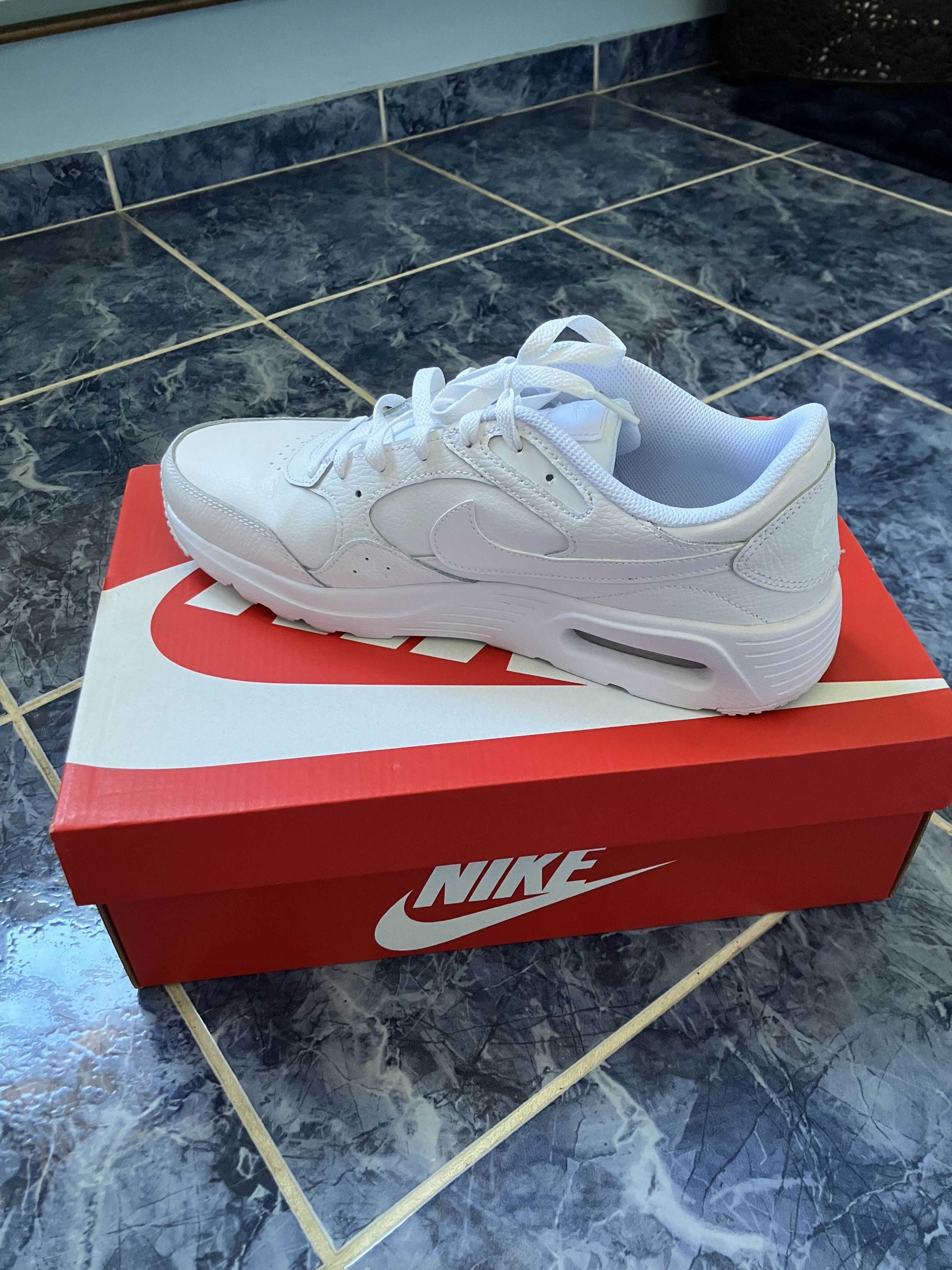 Nike Air Max SC LEA