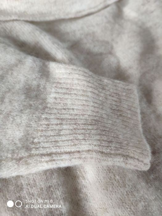 H&M нови, меки и топли пуловери и жилетка