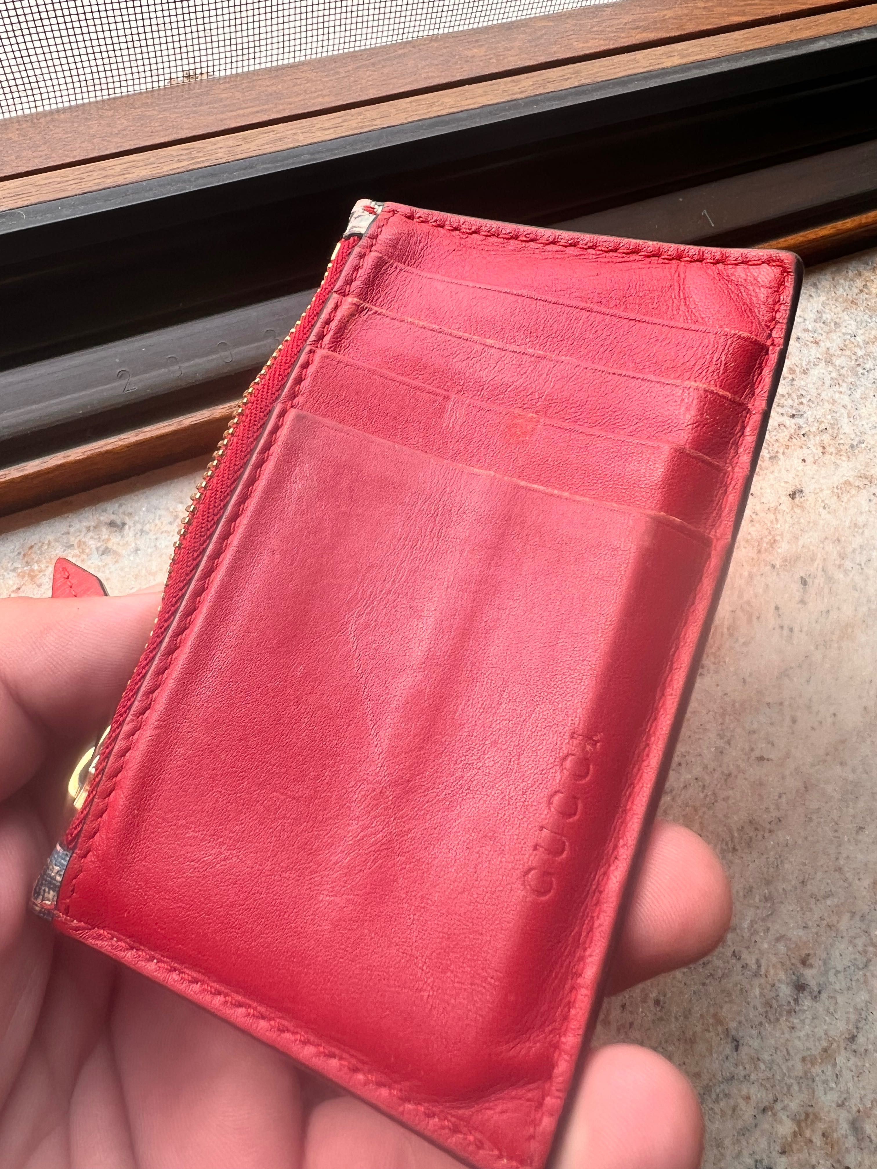 Gucci картодържател