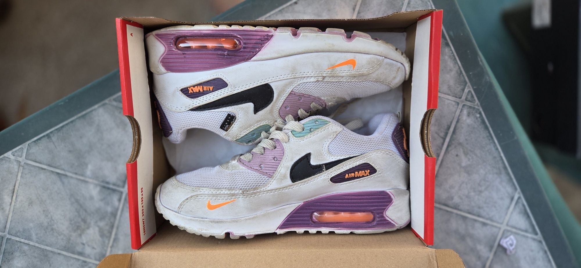 Маратонки Tommy Hilfiger 35 Nike 36