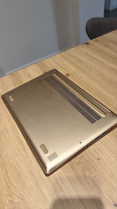 Notebook Lenovo Ideapad 530S -Ryzen 5, 8GB RAM, SSD 256GB, 14”, ca nou
