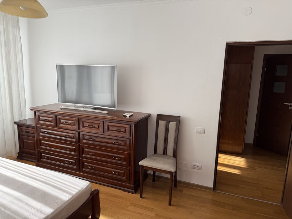 Apartament 3 camere Cantemir