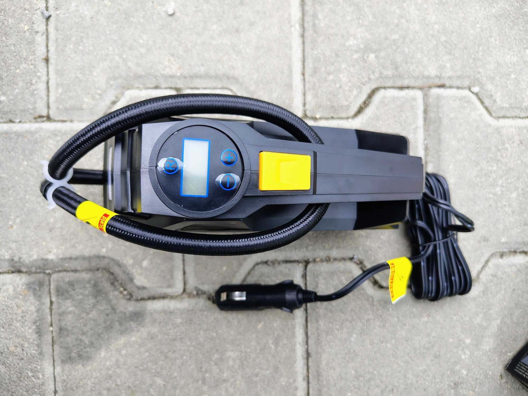 Портативен автомобилен компресор 12V