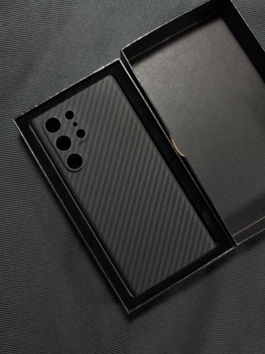 Карбоновый чехол на galaxy S22 ultra