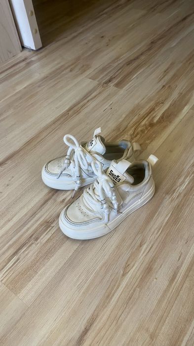 Кросовки девочки р.32