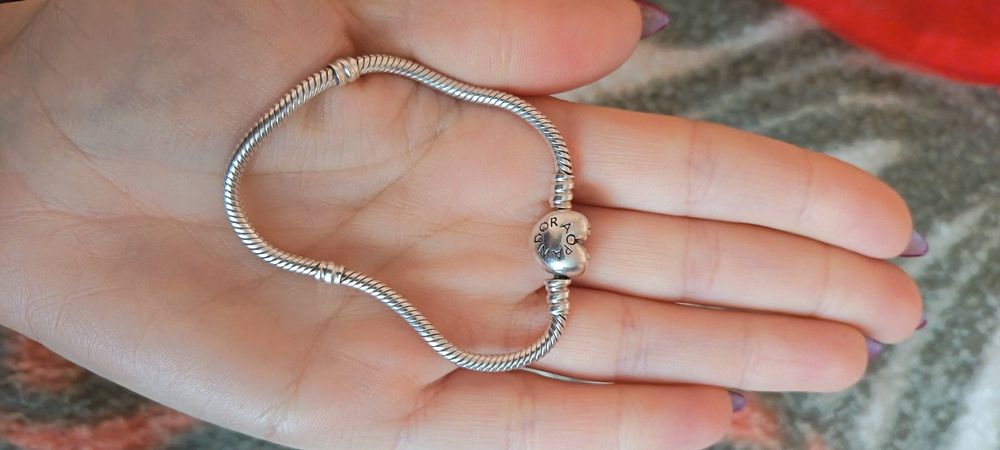 Гривна Pandora, оригинална е.