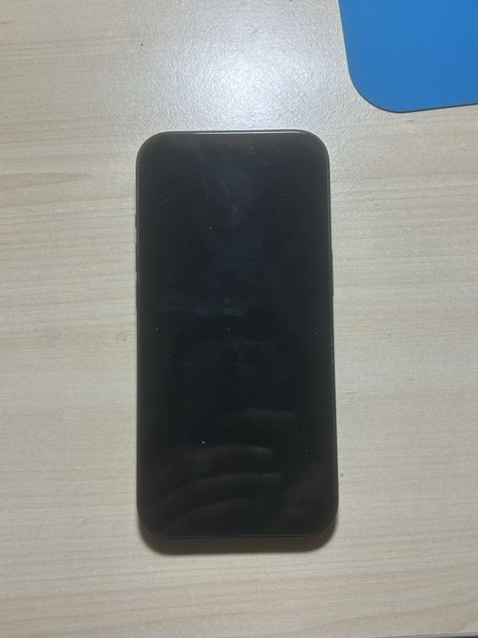 Iphone 15 128gb.