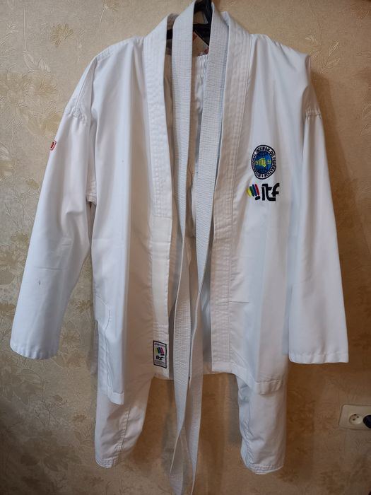 Кимоно для таеквандо