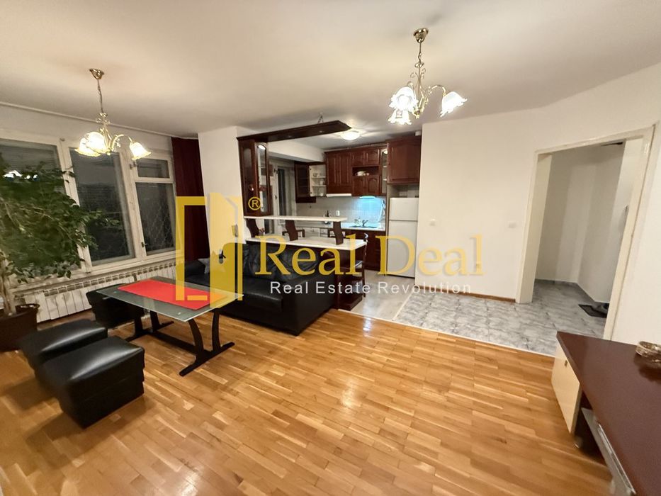 Продава се Тристаен апартамент в София, Лагера - 90 кв.м за 2880 €/кв.м - Снимка #4