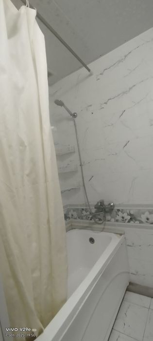 3 xonaliy dom ijaraga beriladi