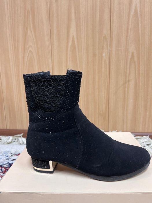 Обувь зимняя женская