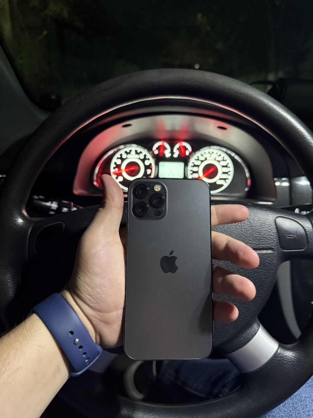 Iphone 12 pro ideal