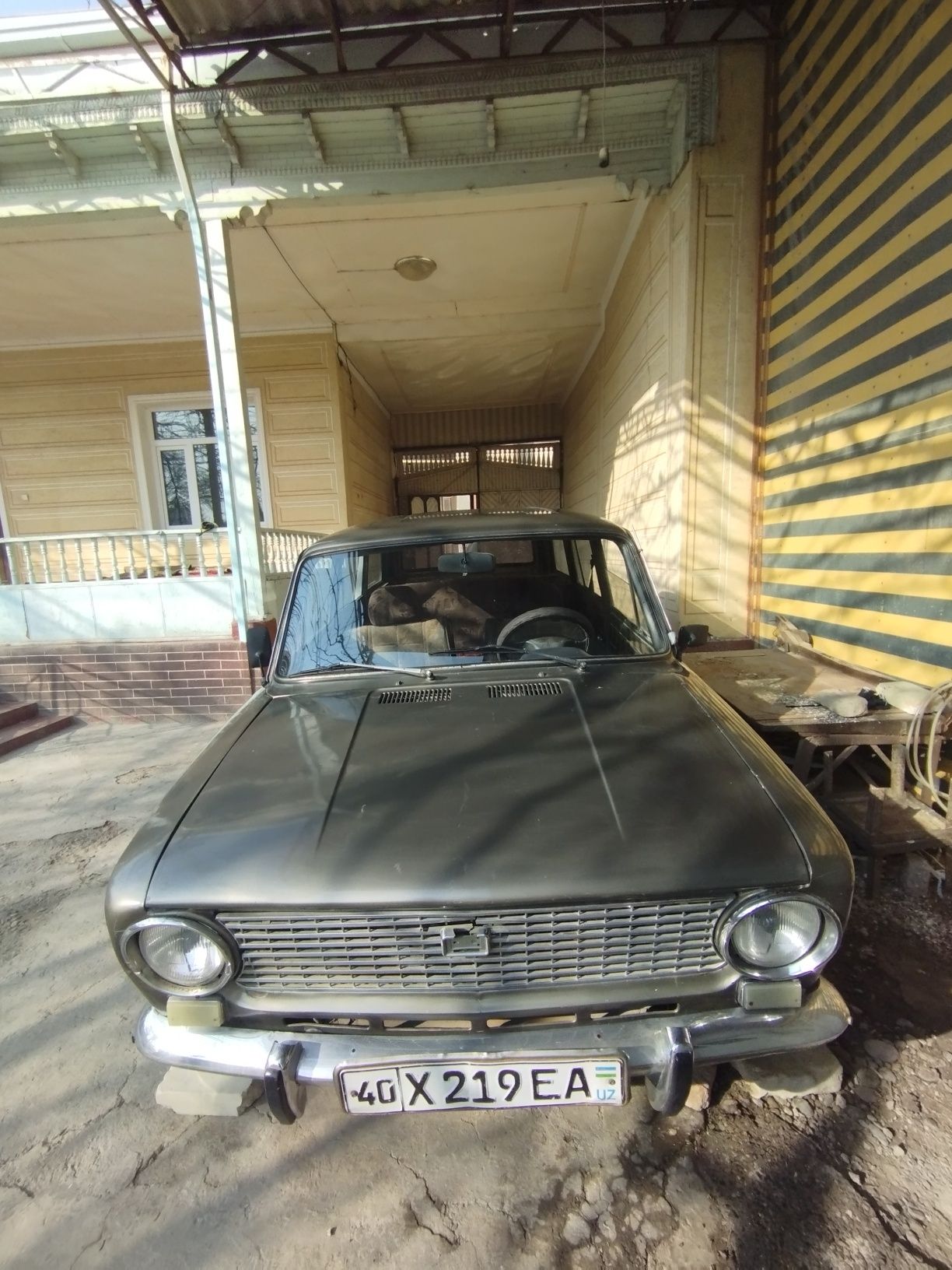 Ваз 2102 сотилади
