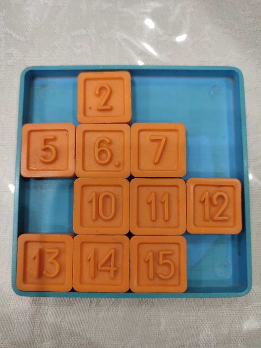 Пятнашки игра-не хватает 1,3,4,8,9 / СССР винтаж реквизит ретро дизайн