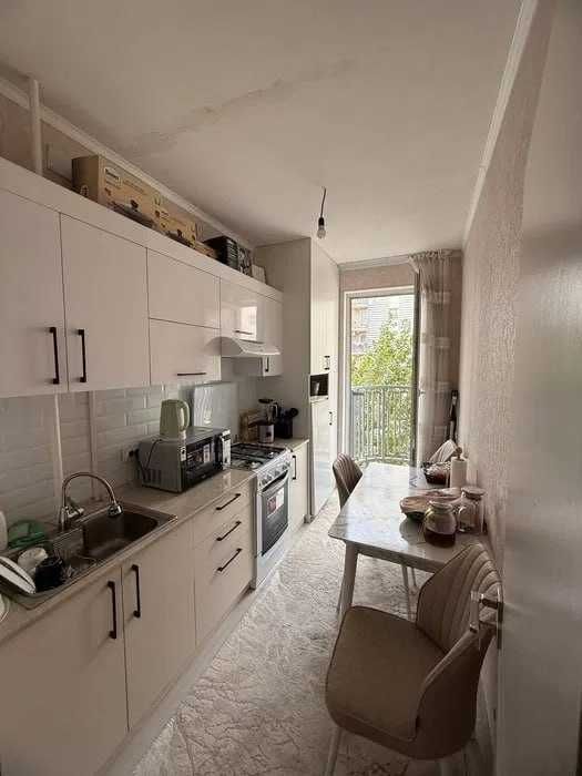 Assalom Sohil 1/4/9 евро квартира 28м2 СРОЧНО ПРОДАЕТСЯ: Яшнабад УзБум