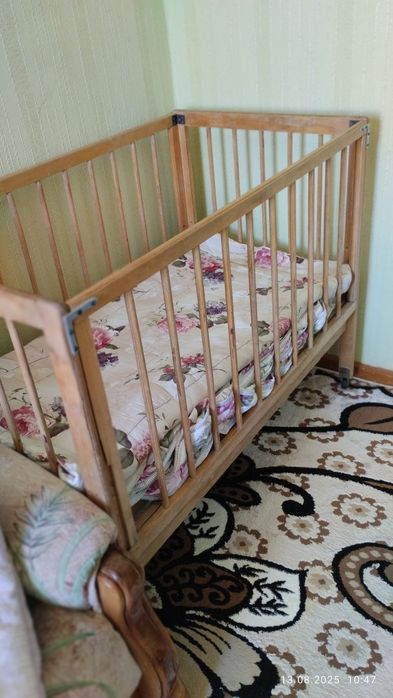 Детский кроватка