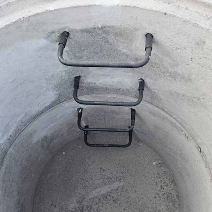 Treapta canalizare/ acces camin prefabricate