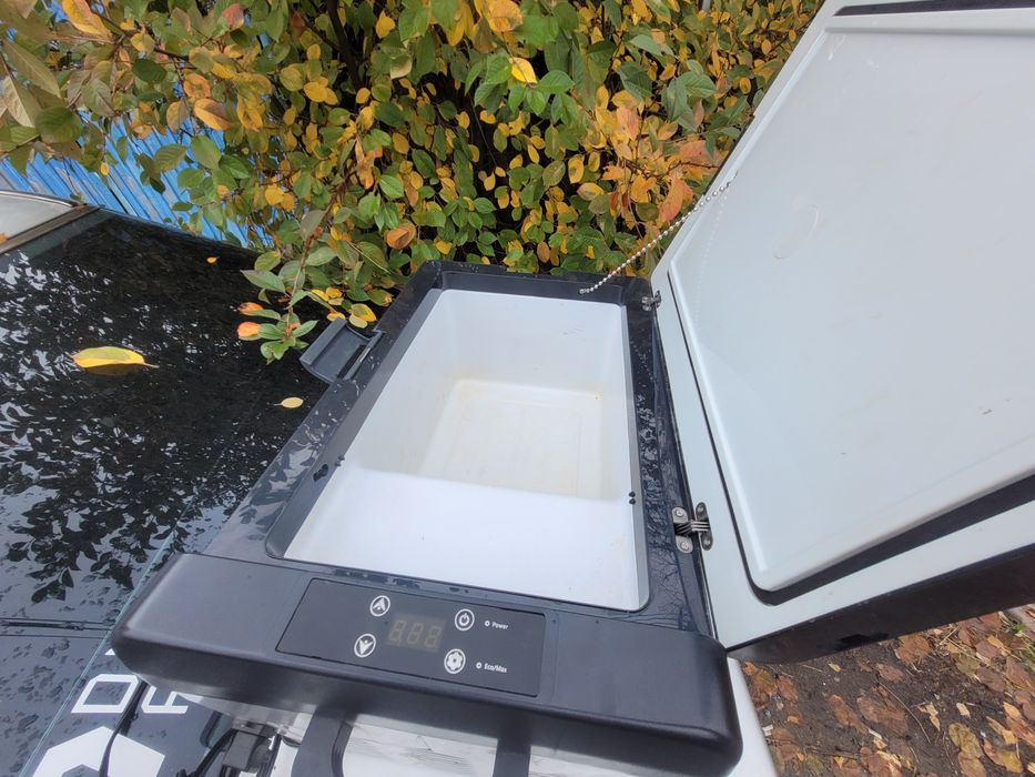 Продам переносной холодильник