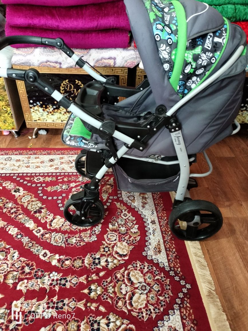 Детский коляска хорошим состоянии