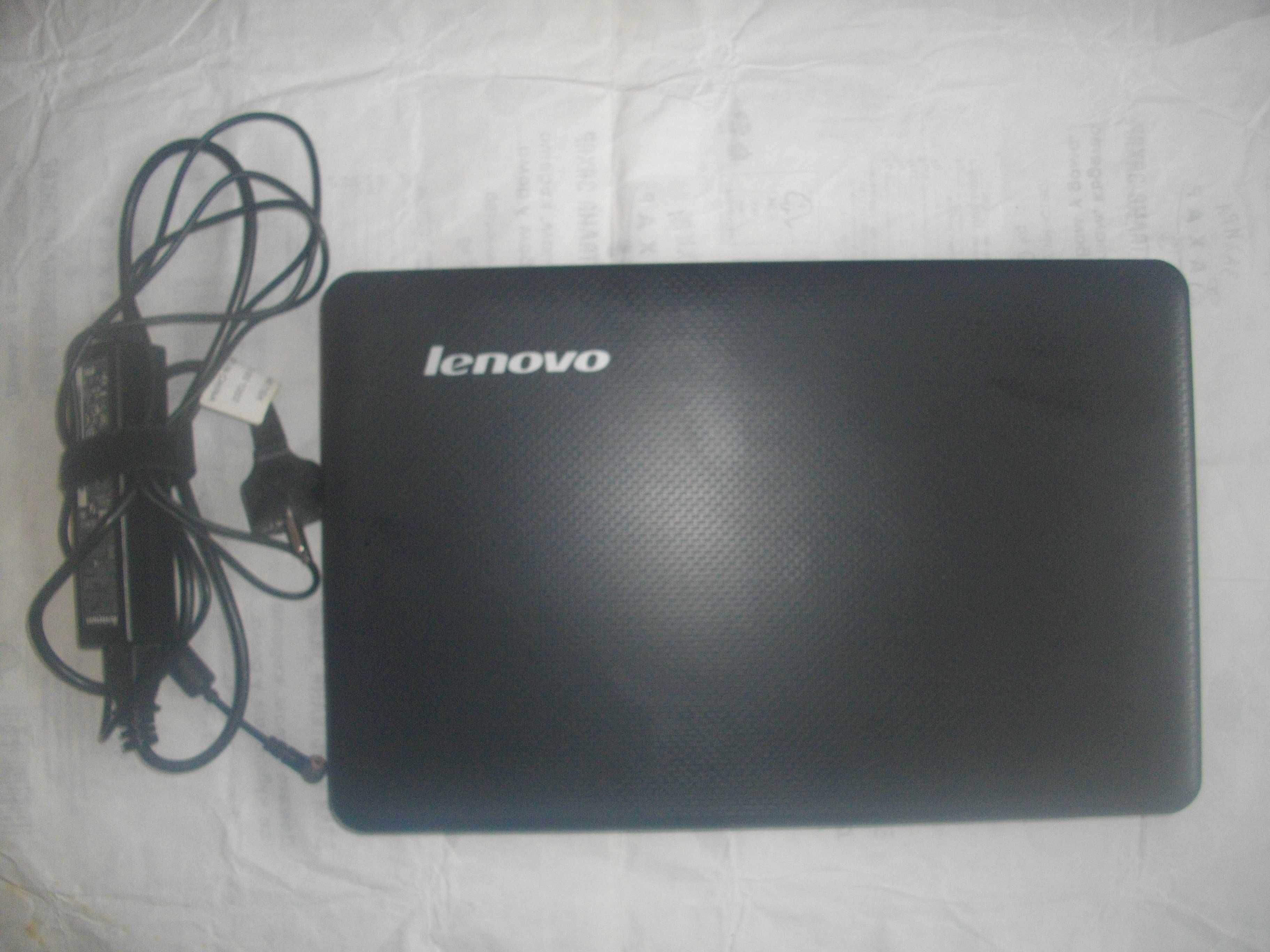 15,6" Lenovo G555-AMD Dual Core-4GB RAM-320GB HD-Лаптоп Отличен