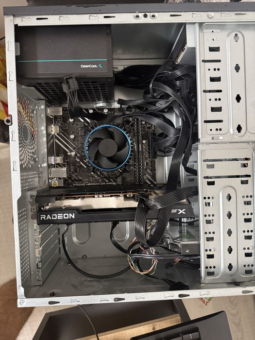 Gaming PC RX6600 I5-12400f DDR4