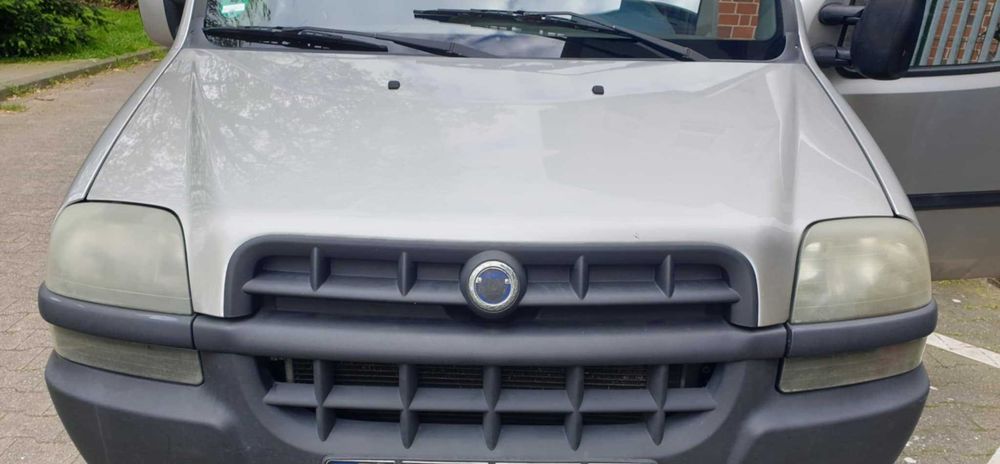 Полиране и Пастирване на коли и Фарове