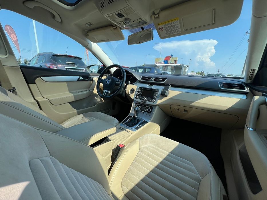 Volkswagen Passat B7 - 2.0TDI DSG 140CP - Piele Bej * Pano * Rate!