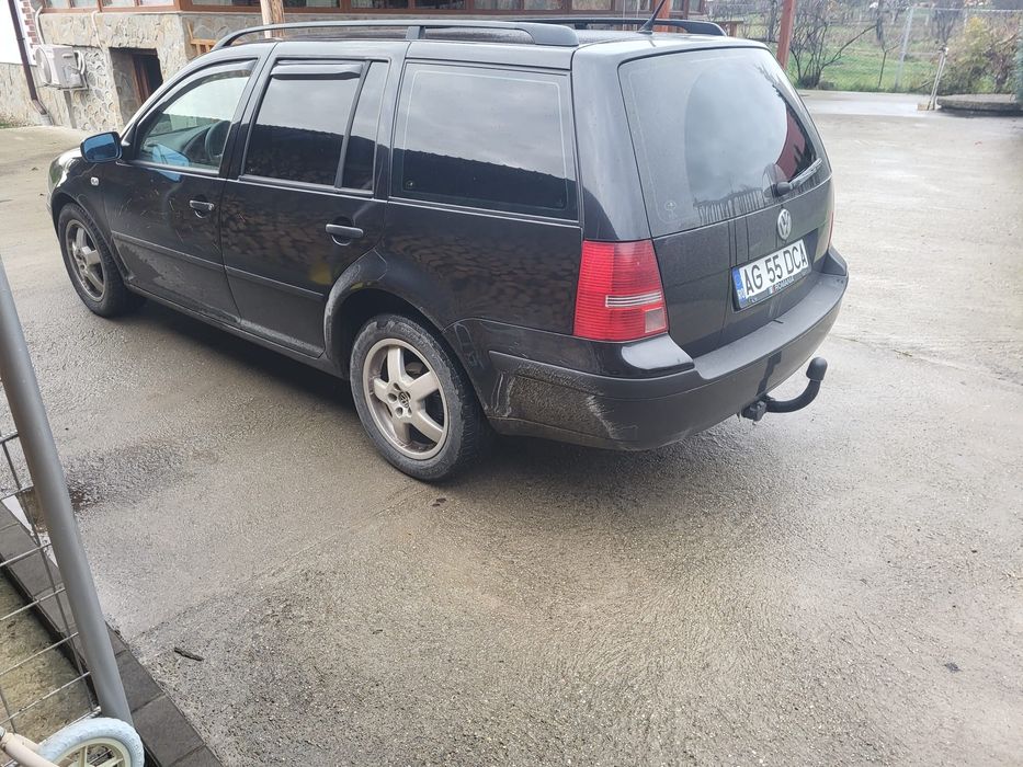 Vând VW Golf 4 super intretinuta