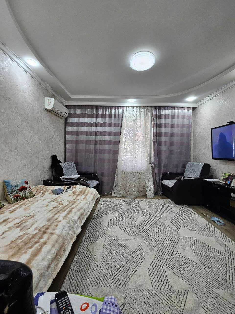 Продам уютный евро- дом в Юнус-Абадском районе, одноэтажный, 2 сотки