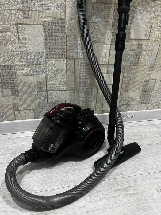 Пылесос қолданылған, жасап тұр