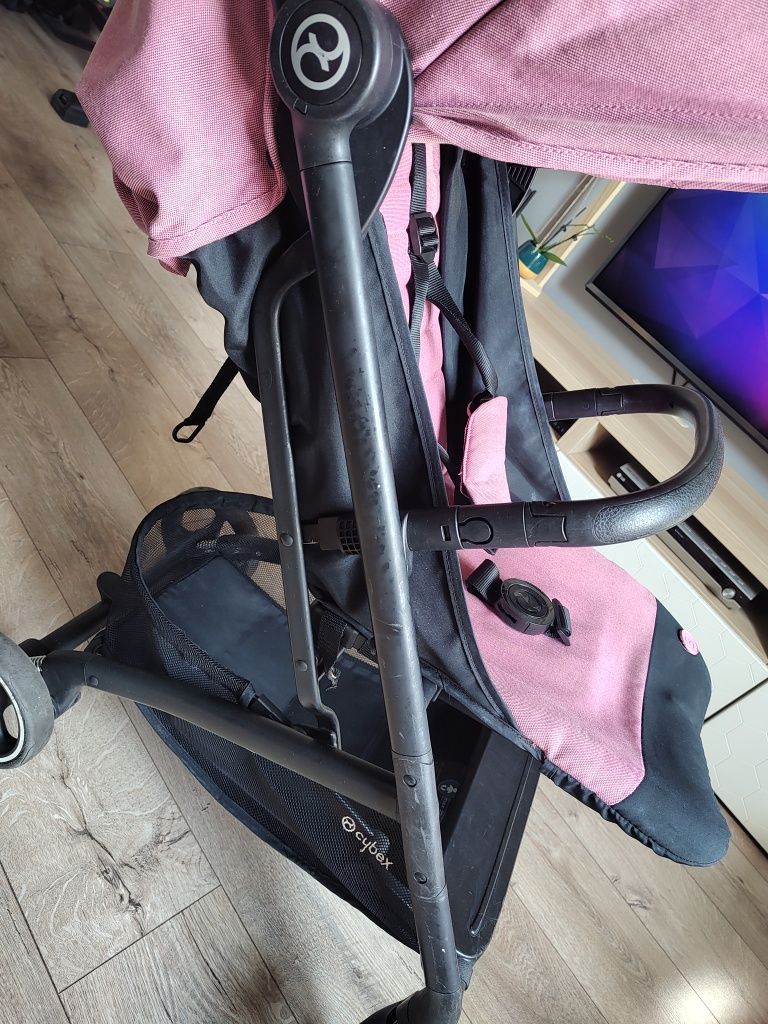 Бебешка количка Cybex Beezy