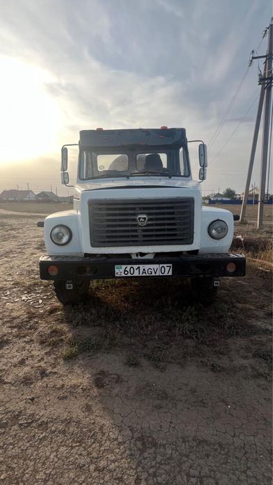 Ассенизатор для откачки воды или септиков